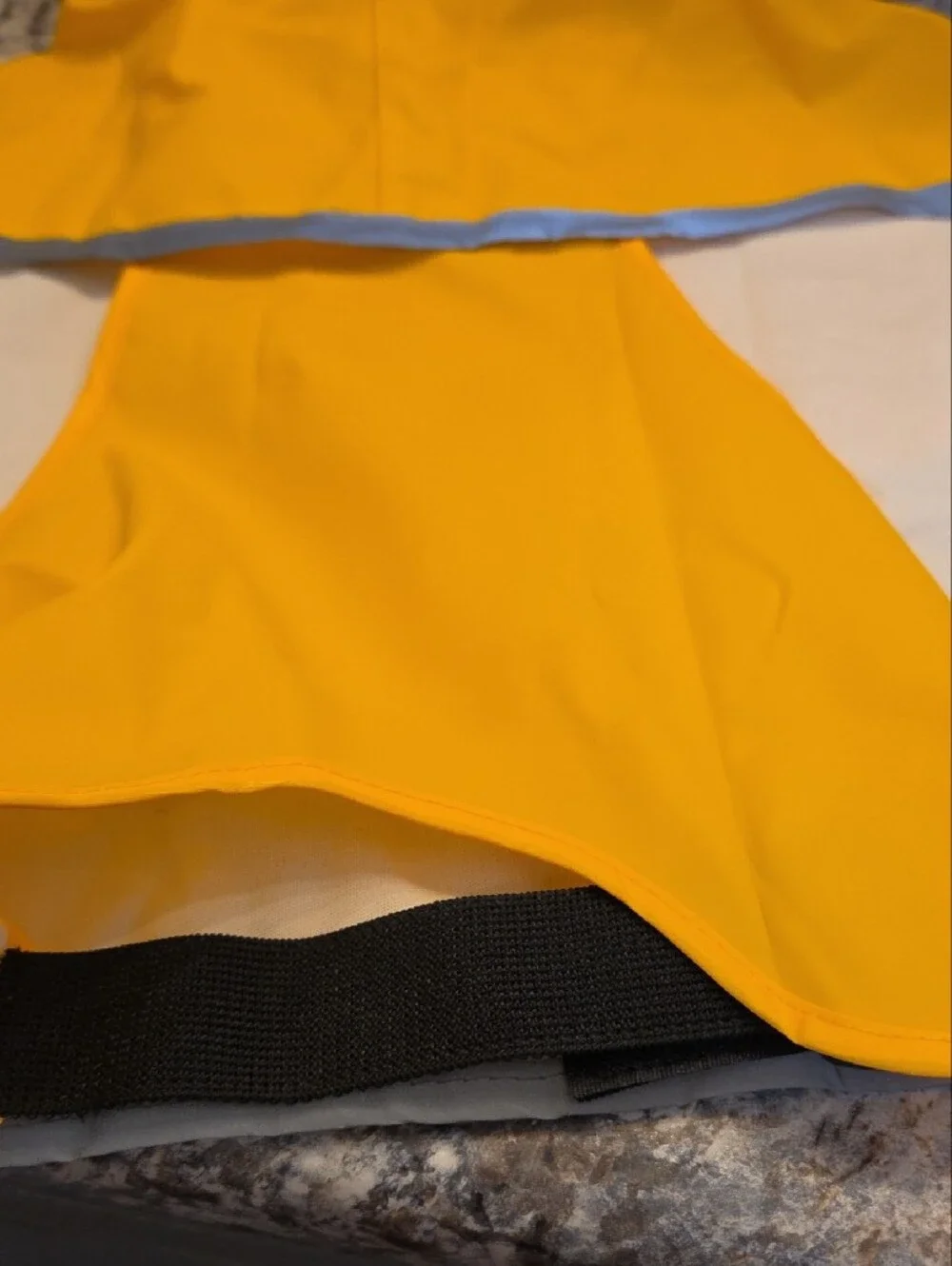 Dogs Yellow Rain Hooded Cape - Unbranded